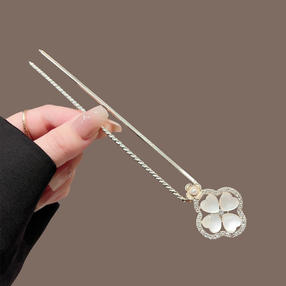 1pc Fashion Niche Four Leaf Cl - Women Fashion Hair Style review and price