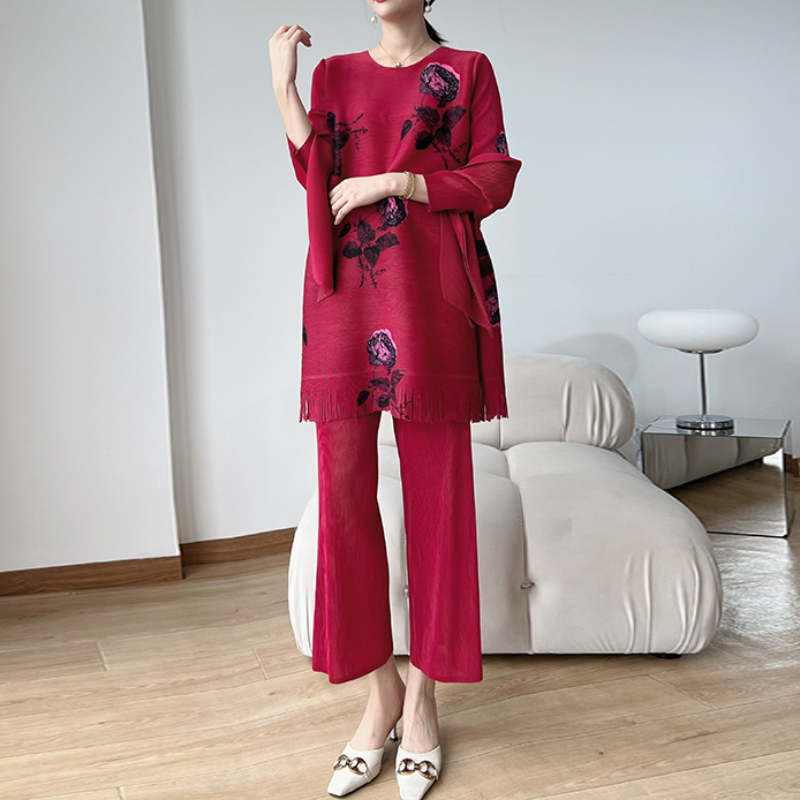 Spring 2024 Women's New Three  - Women'S Fashion Show 2022 review and price